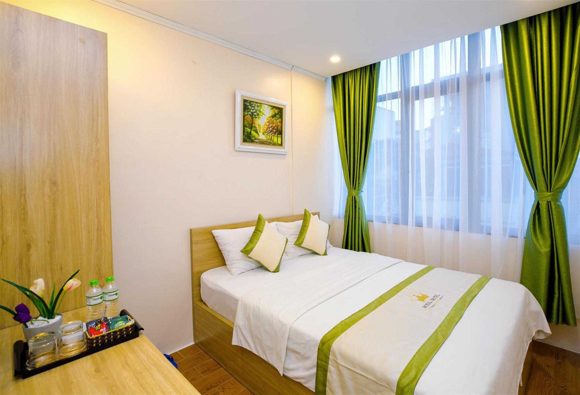 Royal Hotel Ha Noi Hanoi Exterior photo